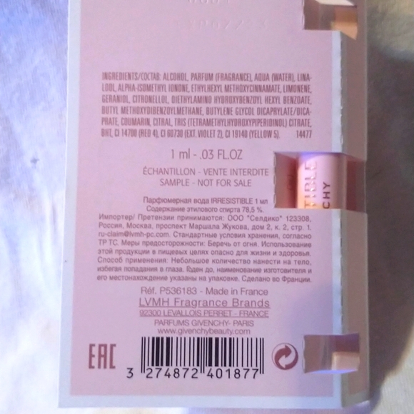 ⭐5/$13⭐ - Picture 3 of 3